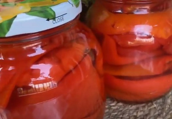 Medena paprika u tegli! Najbolja zimnica! (VIDEO RECEPT)