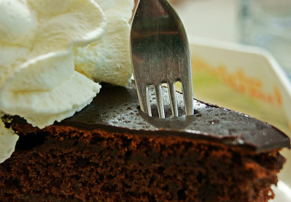 Čokoladni kolač bez trunke brašna! (RECEPT)