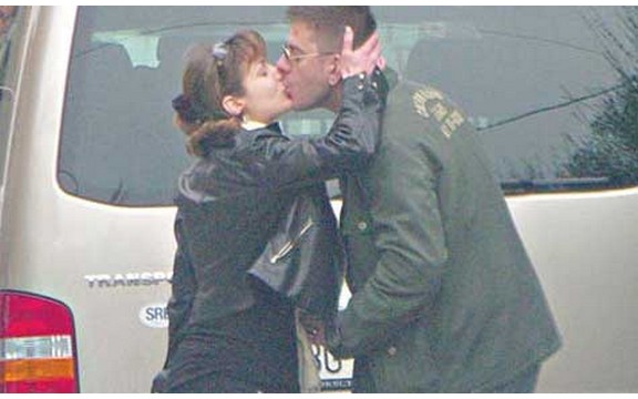 Prvi javni poljubac Vlade Georgieva