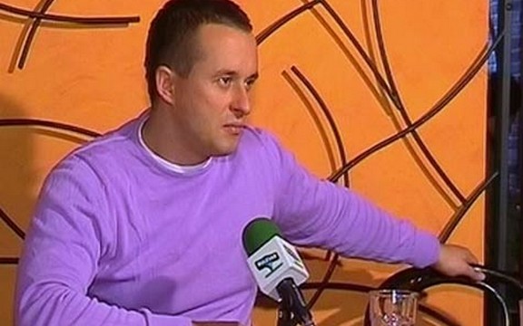 Ivan Keš taxi: Karleuša je smešna i ne zna šta je transvestit!!