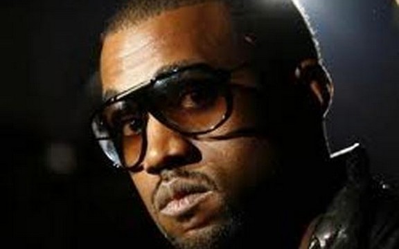 Kanye West prodao pola miliona diskova za sedam dana