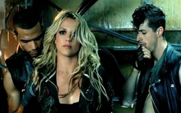 Novi spot Britney Spears o kraju sveta (Video)