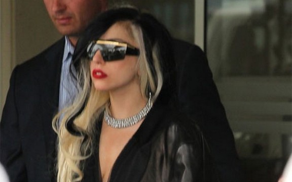 Lejdi Gaga iskopirala Kruelu iz filma 101 dalmatinac (Foto)