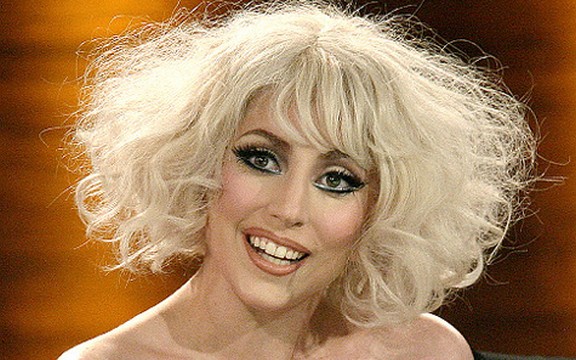 Lejdi Gaga dobila vibrator od obožavaoca