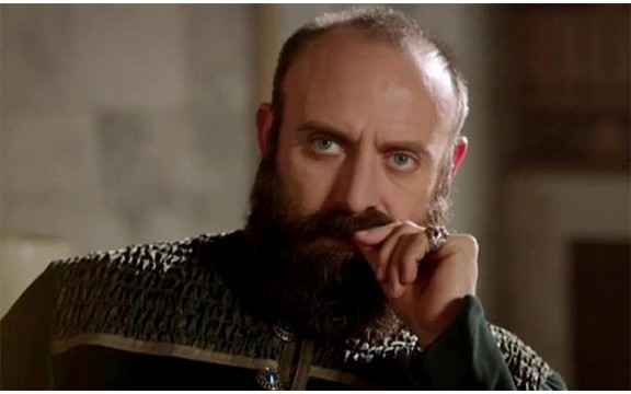 Halit Ergenc tri godine nije obrijao bradu zbog uloge u Sulejmanu! (Foto)
