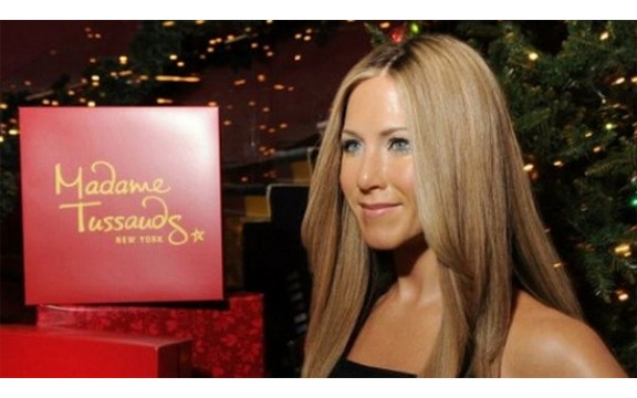 Dženifer Aniston dobila voštanu dvojnicu (Foto)