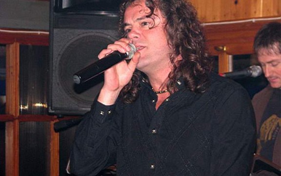 Željko Šašić pevao dva puta pesmu Ace Lukasa za 2.000 evra