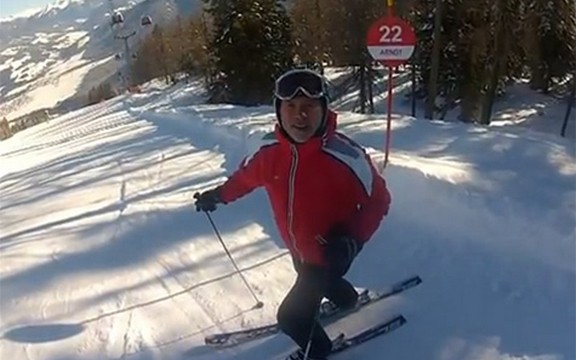 Zaljubljenik u skijanje: Dino Merlin snimio video za fanove (Video)