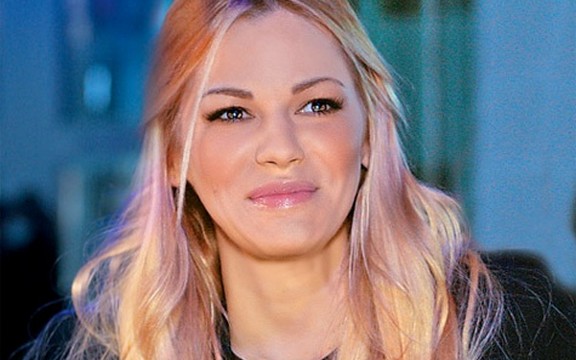 Nataša Bekvalac plakala zbog nove pesme: Govori o promašenim ljubavima