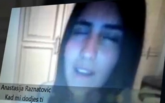 Anastasija Ražnatović odlično otpevala Oliverov hit! (Video)