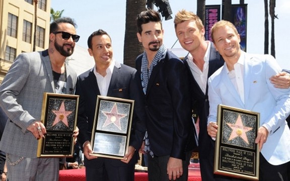 Backstreet Boys konačno dobili zvezdu na Bulevaru slavnih (Foto)