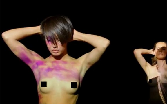 Novi spot Džastina Timberlejka: Sedam minuta sa provokativnim manekenkama! (Video 18+)