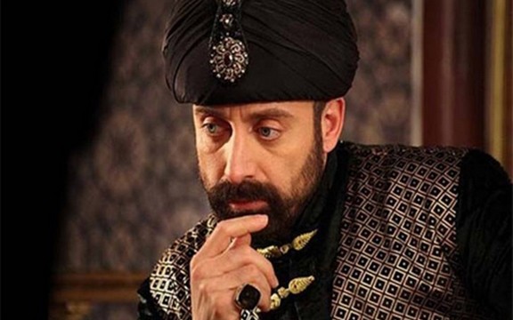 Sulejman Veličanstveni: Ništa od serije, Nova televizija nije dobila frekvenciju