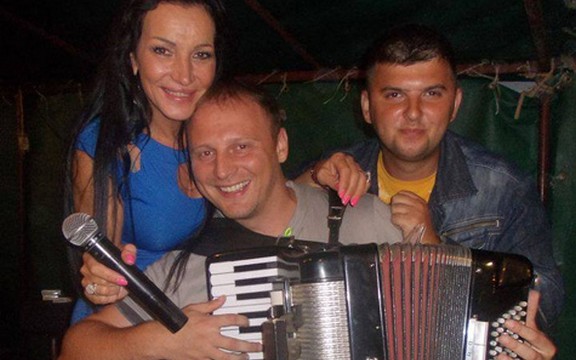 Goca Božinovska: Nakon Farme pevanje pod šatorom! (Foto)