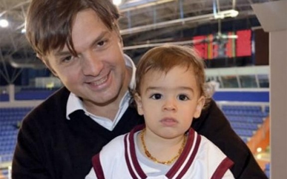 Milan Popović proveo prvi vikend sa sinom