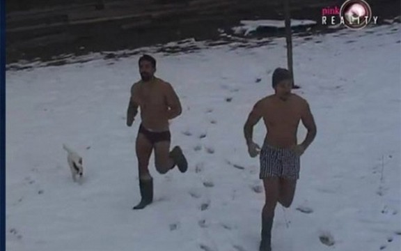 Farma 5: Marko Vukotić i Boris Stamenković goli trčali po snegu!