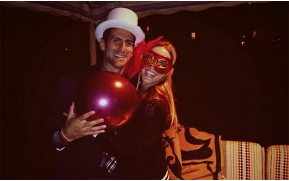 Novak Đoković i Jelena Ristić iz Dubaija poželeli srećnu Novu godinu! (Foto)