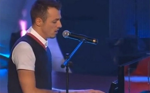 X Factor Adria: Daniel Kajmakoski objavio novu pesmu - Bez tebe ladno e! (Video)