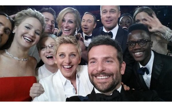Ovo je selfi sa dodele Oskara koji je oborio sve rekorde na Tviteru! (Video)