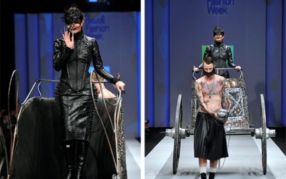 Severina zatvorila Belgrade Fashion Week kao moćna crna dama u kočiji (Foto)