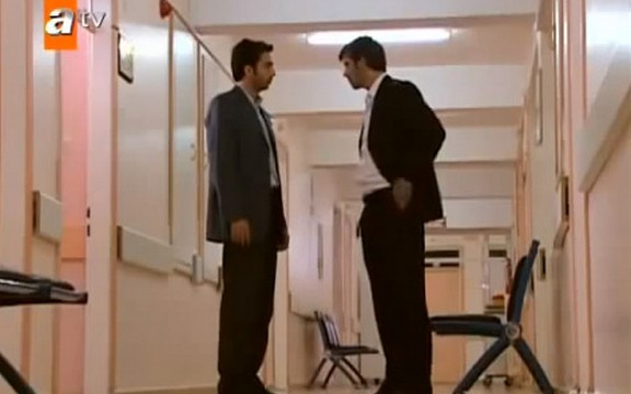 Serija Sila večeras: Murat krivi Borana i Firuza za smrt svojih roditelja, planira surovu osvetu! (Foto)