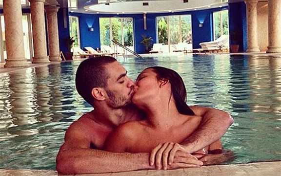 Anastasija Ražnatović i njen dečko Kostadin poljupcem potvrdili da njihova veza savršeno funkcioniše