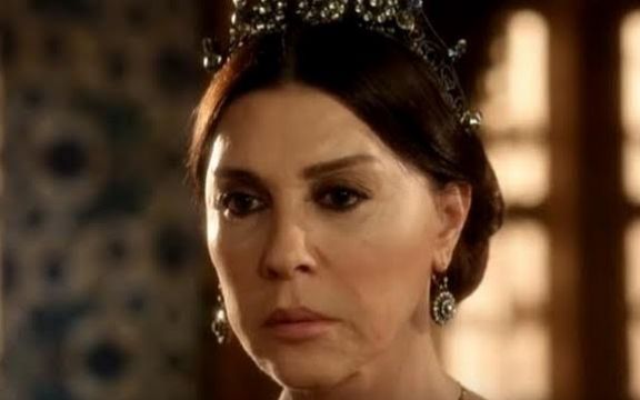 Glumila je majku Sultaniju, a evo u kojoj ulozi ćete je gledati u seriji LJUBAV I NOVAC! 
