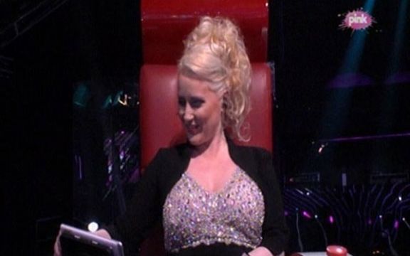 Pinkove zvezde: Maja: Meni neko zamera? Stavite Zoricu i Kemiša na svih pet stolica! VIDEO