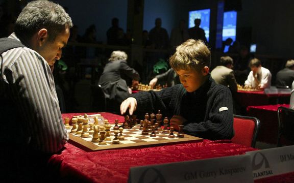 Kako je Magnus Karlsen postao šahovski Mocart? VIDEO