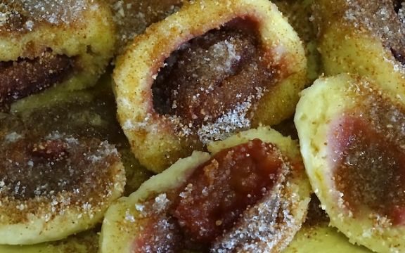 Knedle sa šljivama: Tradicionalan dezert po novom receptu