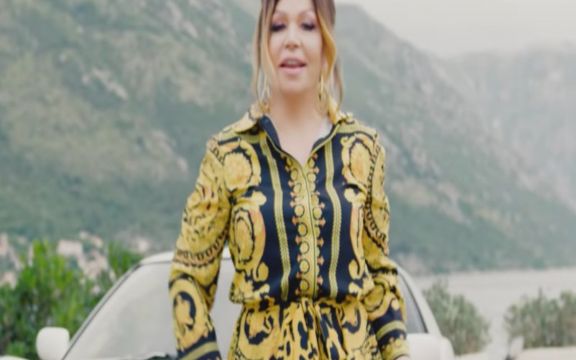 Premijera spota: Neda Ukraden oduševila fanove novom pesmom Volim život!