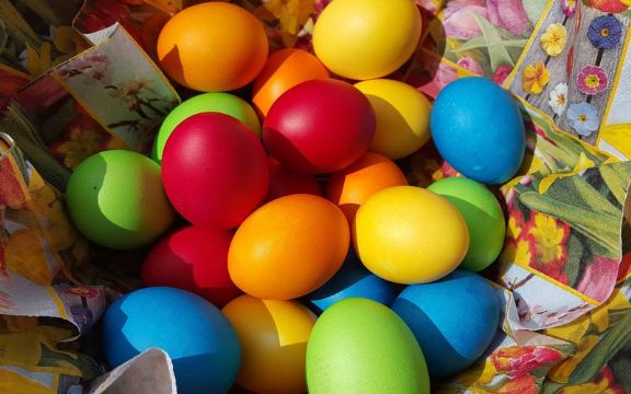 Farbanje Vaskršnjih jaja na dvadeset načina!