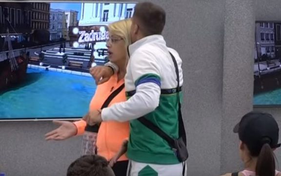 Zadruga 2: Marija Kulić i Stanija na trač partiji! Sevaju varnice na sve strane! (VIDEO)
