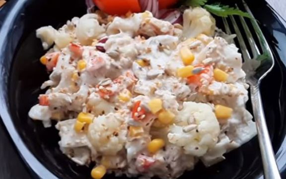 Najlepša posna salata sa povrćem i susamom! (VIDEO)
