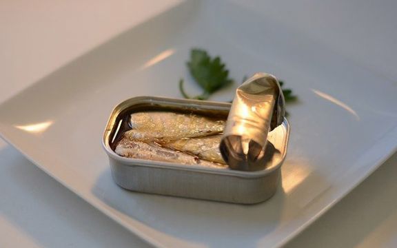 Šta ste sve uneli u organizam kada pojedete sardinu?!