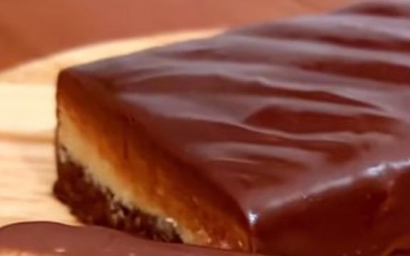 Brz i jeftin kolač bez pečenja! (VIDEO RECEPT)