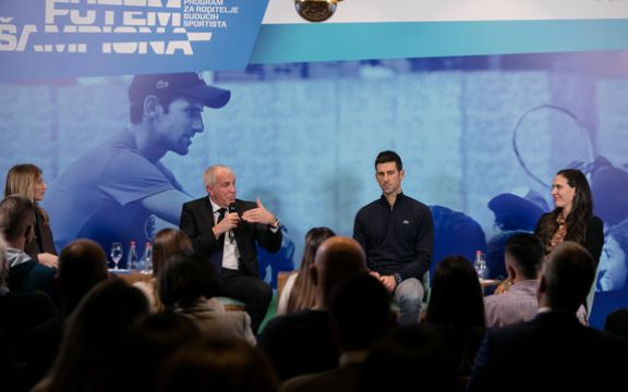 Novak Đoković Fondacije predstavlja Kutak za roditelje na seriji turnira Teniskog saveza Srbije!