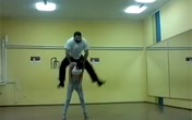 Ples sa zvezdama: Akrobatski potez Aleksandra Šapića, pogledajte šta je uradio svojoj partnerki! (Video)