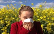 Pet načina za bolji san tokom sezone alergija