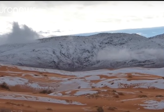 U Sahari napadao sneg od 40 centimetara! (VIDEO)