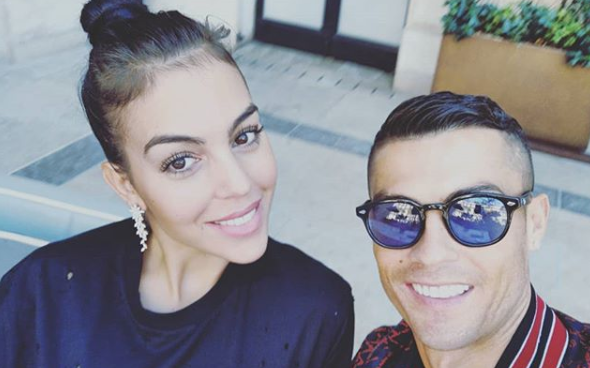 Kristijano Ronaldo zaprosio devojku!