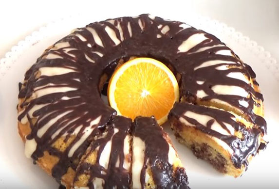 Sočan narandža kolač! Sve se muti u jednoj posudi! (VIDEO RECEPT)
