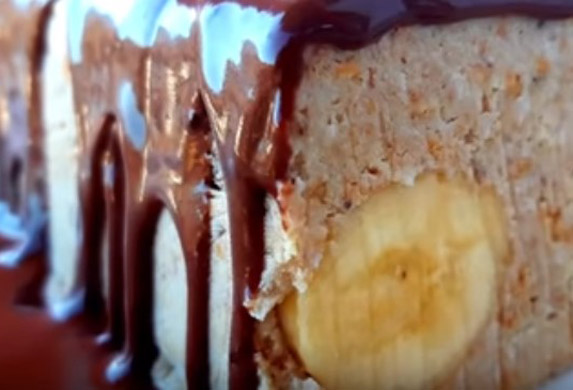 Preukusni banana kolač! (VIDEO RECEPT)