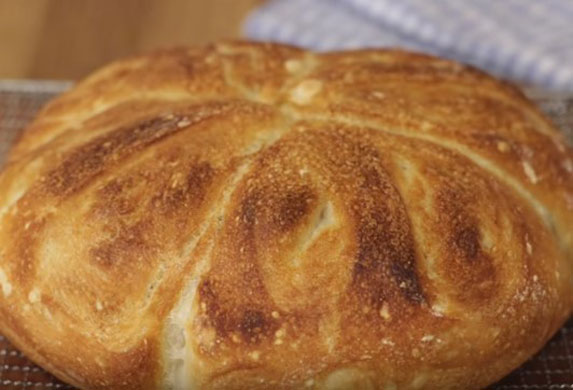 Sveži hleb svakog dana! Jednostavan recept! (VIDEO)