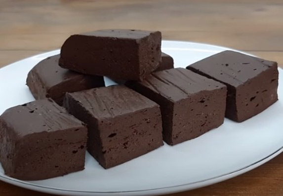 Čokoladni kolačići bez šećera i brašna! (RECEPT)