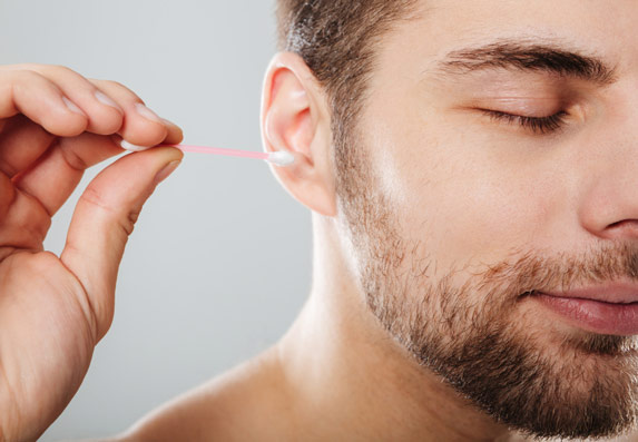 Imate vosak u ušima?! Ušna mast se čisti na prirodan način! (RECEPT)