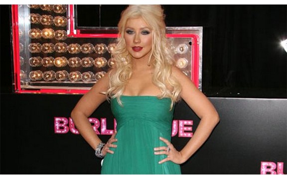 Christina Aguilera samo tri dana posle hapšenja ponovo pijana