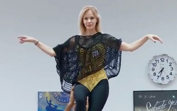 Jelena Rozga pred Splitski festival: Jednom balerina, uvek balerina! (Video)