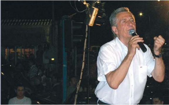 Miroslav Ilić pevao u Kosovskoj Mitrovici pred 5.000 ljudi