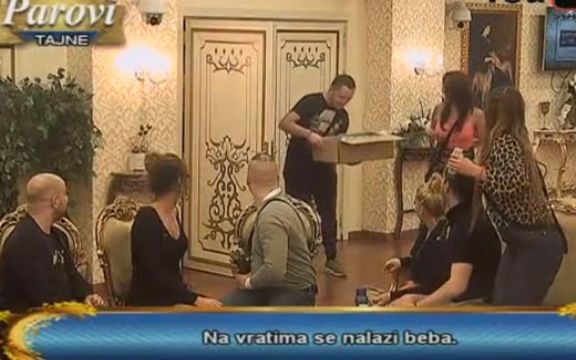 Parovi: Nina i Gastoz postali roditelji, dobili su dete !? (VIDEO)
